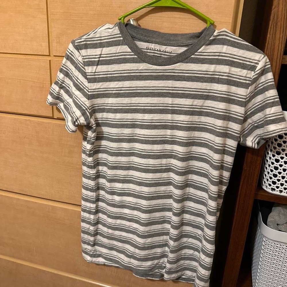 American Eagle Outfitters Gray and White Striped Crewneck Tee